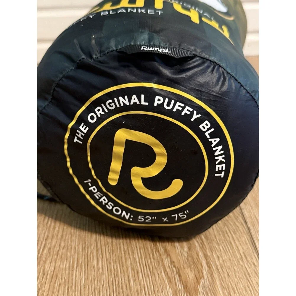 Rumpl Blanket NFL Green Bay Packers Puffy Blanket 52”x75” NWT Rare
